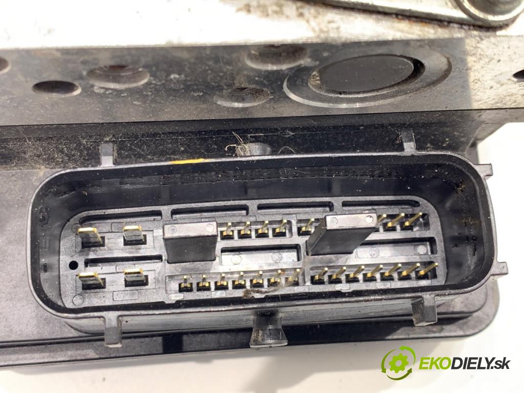 NISSAN LEAF ZE0 liftback 2013 80 kW Electric  Pumpa ABS TD8405 (Pumpa ABS)