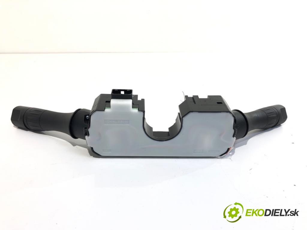 NISSAN LEAF ZE0 liftback 2013 80 kW Electric  Prepínač kombinovaný  (Prepínacie páčky pod volantom)