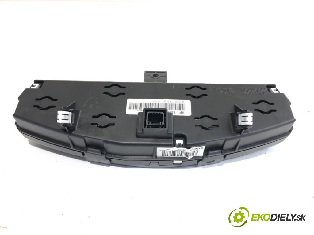 NISSAN LEAF ZE0 liftback 2013 80 kW Electric Dislpej 24810-3ND1A (Prístrojová doska)