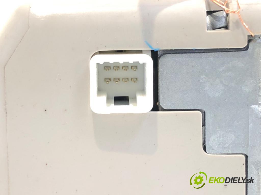 NISSAN LEAF ZE0 liftback 2013 80 kW Electric  blokáda volantu  (Riadenie ostatné)