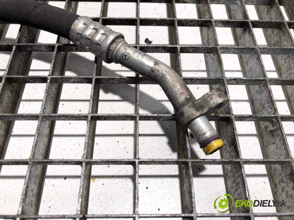 MERCEDES-BENZ W906 Skrzynia 2011 120 kW 216 CDI (906.611, 906.613) 2143 rúrka klimatizácie A906306415 (Rúrka klimatizácie)