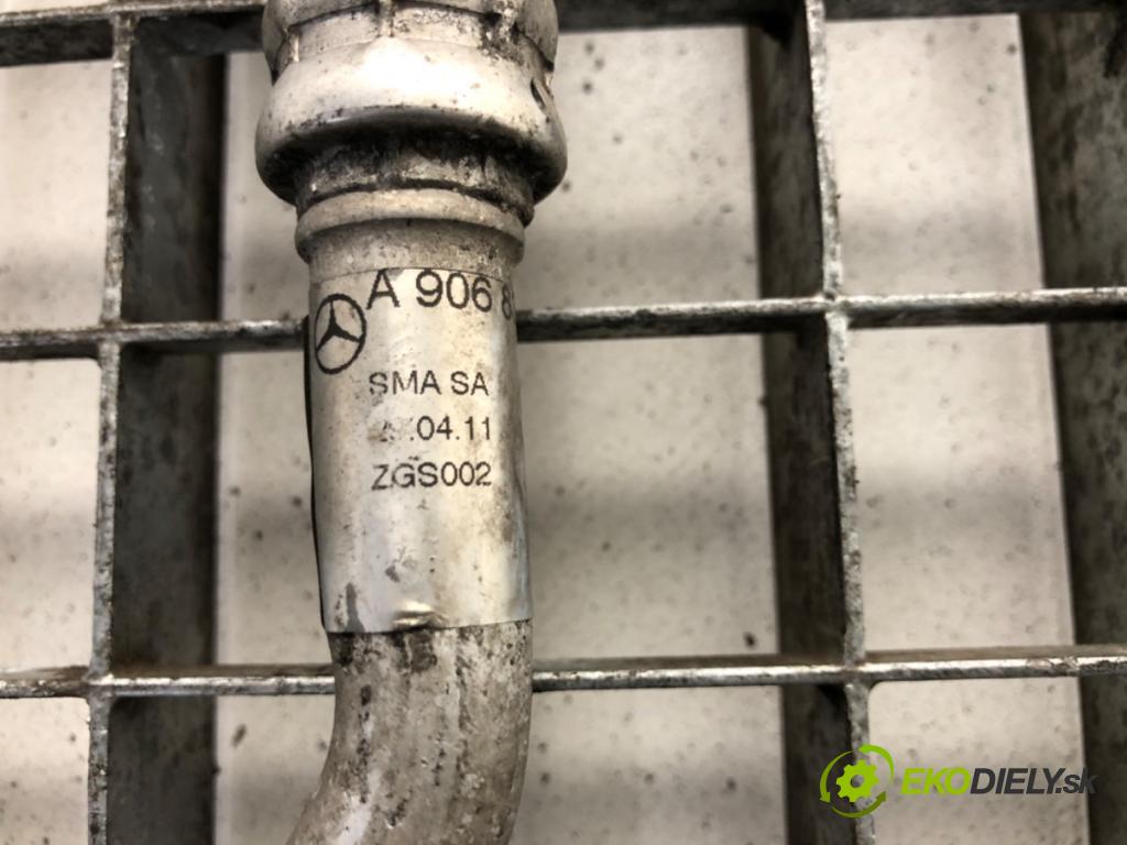 MERCEDES-BENZ W906 Skrzynia 2011 120 kW 216 CDI (906.611, 906.613) 2143 rúrka klimatizácie A906306415 (Rúrka klimatizácie)