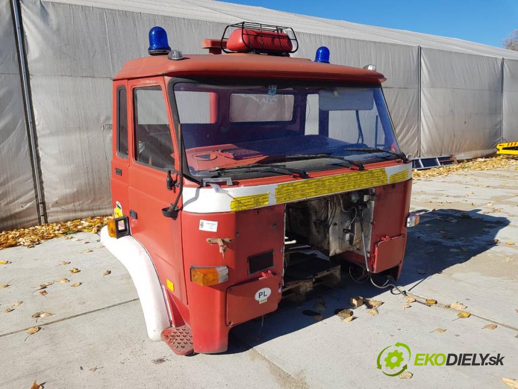 STAR   1989    kabína