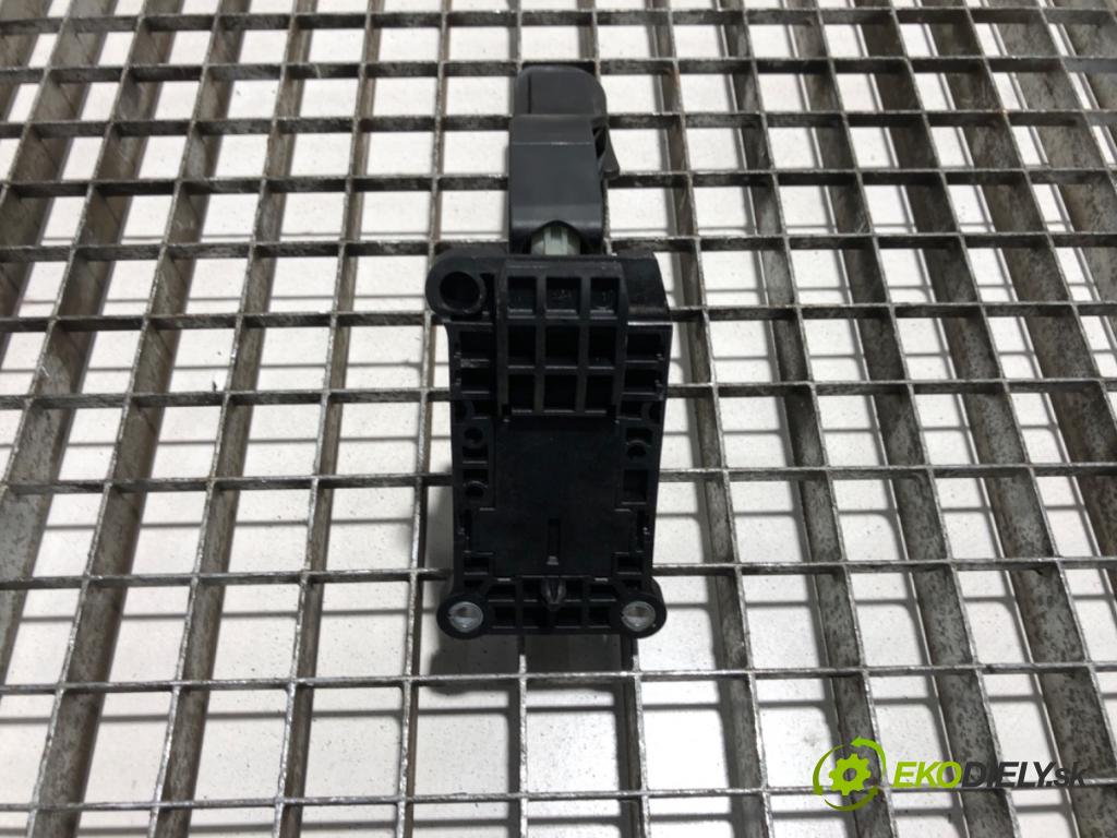 MERCEDES-BENZ W906 Skrzynia 2011 120 kW 216 CDI (906.611, 906.613) 2143 Potenciometer plynu 0280755025 (Potenciometer plynového pedálu)