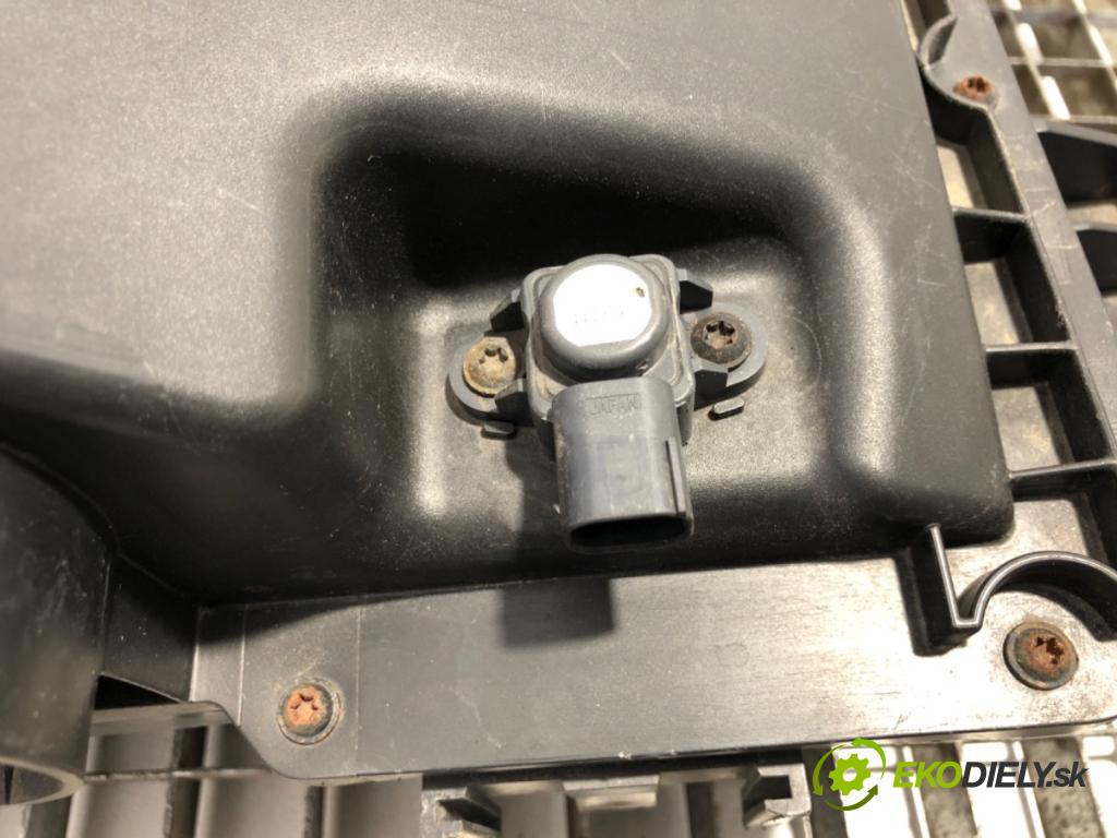 MERCEDES-BENZ W906 Skrzynia 2011 120 kW 216 CDI (906.611, 906.613) 2143 Obal filtra vzduchu A0000907801 (Obal vzduchového filtra)