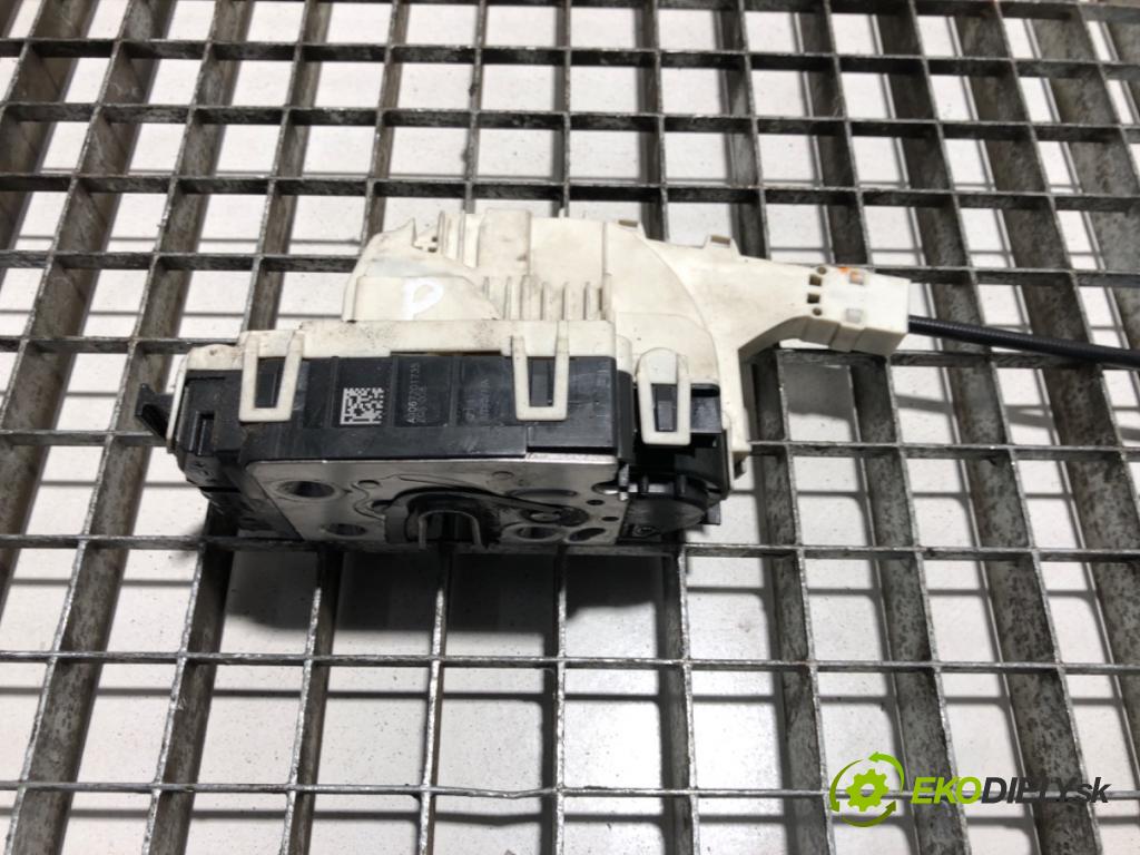 MERCEDES-BENZ W906 Skrzynia 2011 120 kW 216 CDI (906.611, 906.613) 2143 zámok dveře pravý přední část A9067201735