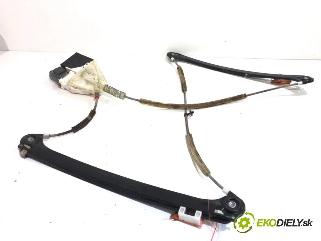 AUDI A3 8P liftback 2003 103 kW 2.0 TDI 1968 mechanismus okna levý přední část 8P0959801A