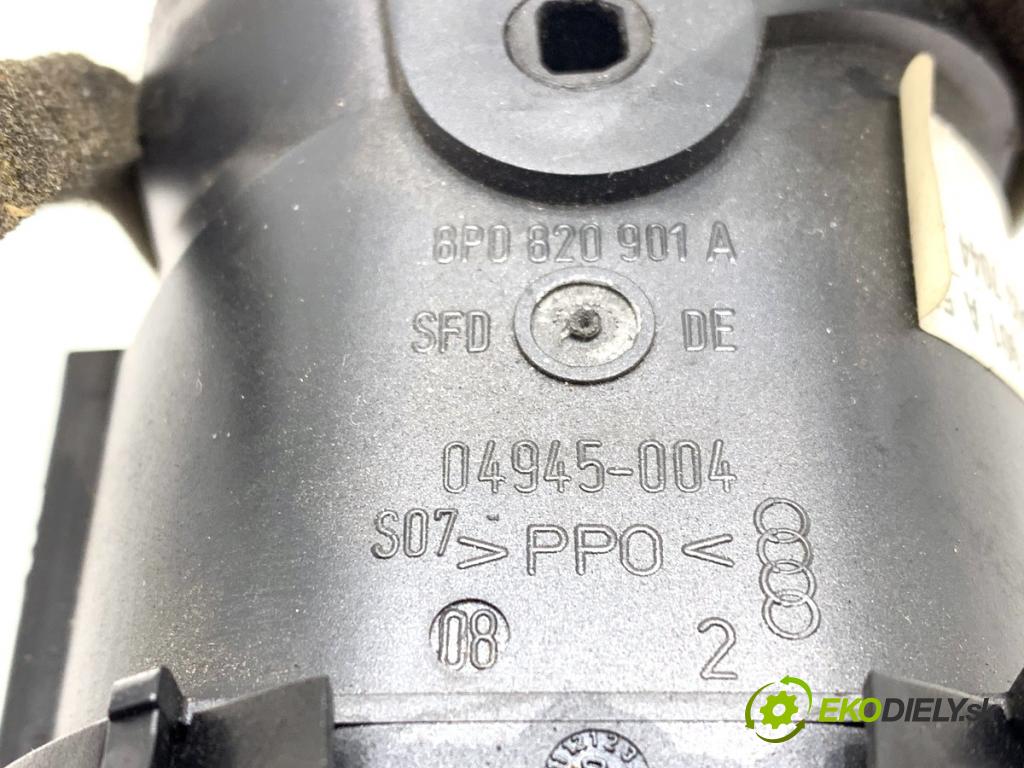 AUDI A3 8P liftback 2003 103 kW 2.0 TDI 1968 mří topení pravý přední část 8P0820901A