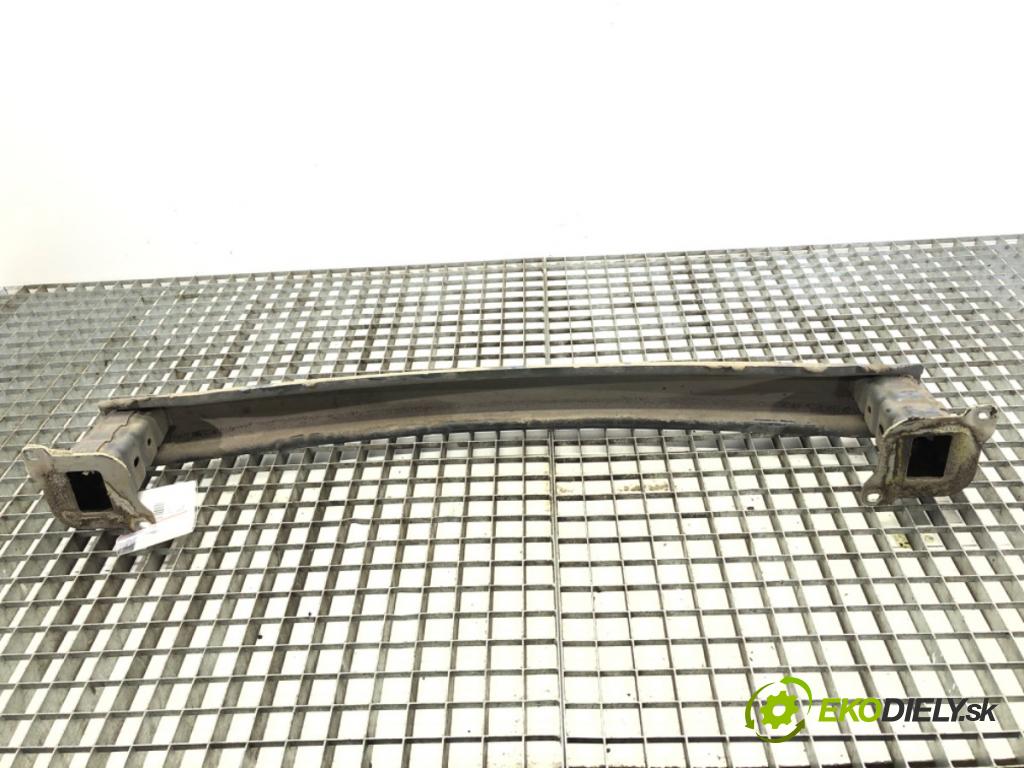 SKODA FABIA III Kombi 2018 55 kW 1.0 999 výztuha nárazníka zadní část  (Zadní výztuha)