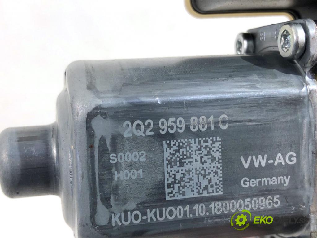 SKODA FABIA III Kombi 2018 55 kW 1.0 999 motor sťahovaní okna levý přední část 2Q2959881C