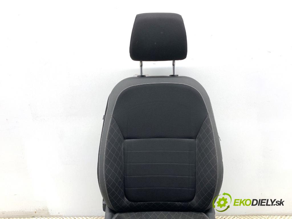 SKODA FABIA III Kombi 2018 55 kW 1.0 999 Sedadlo pravy predný