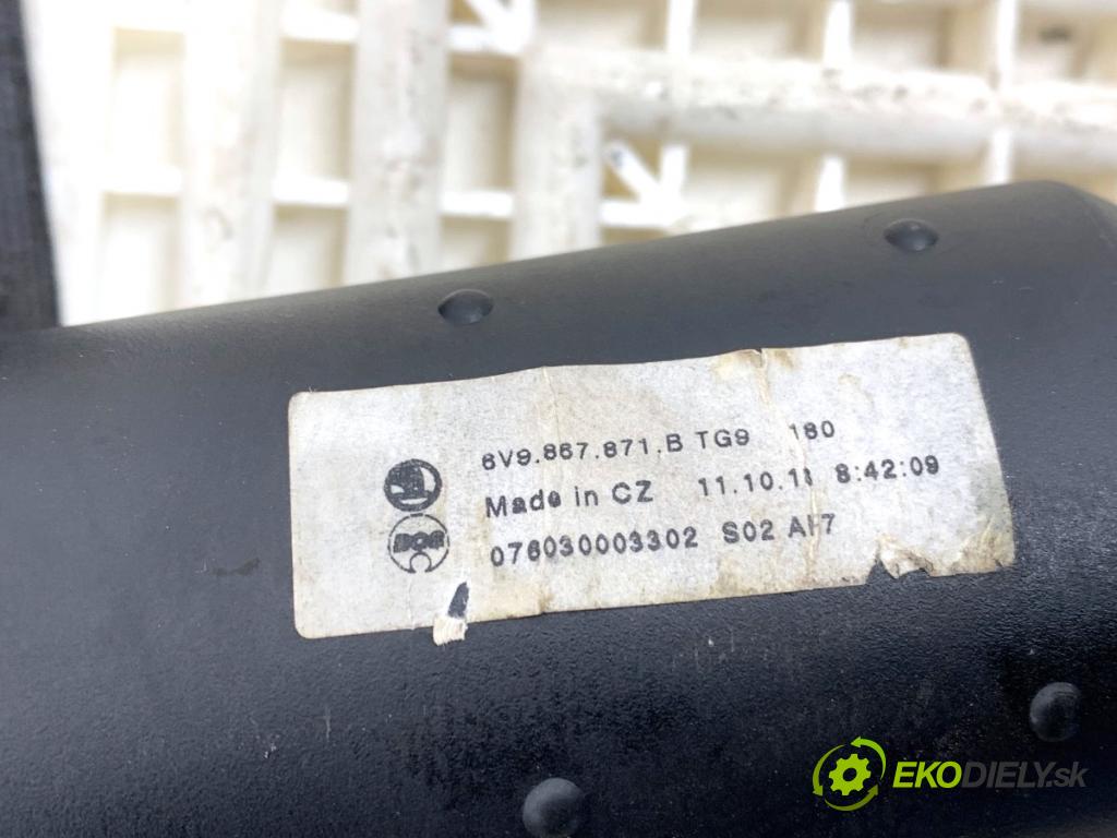 SKODA FABIA III Kombi 2018 55 kW 1.0 999 Roleta kufra 6V9867871B