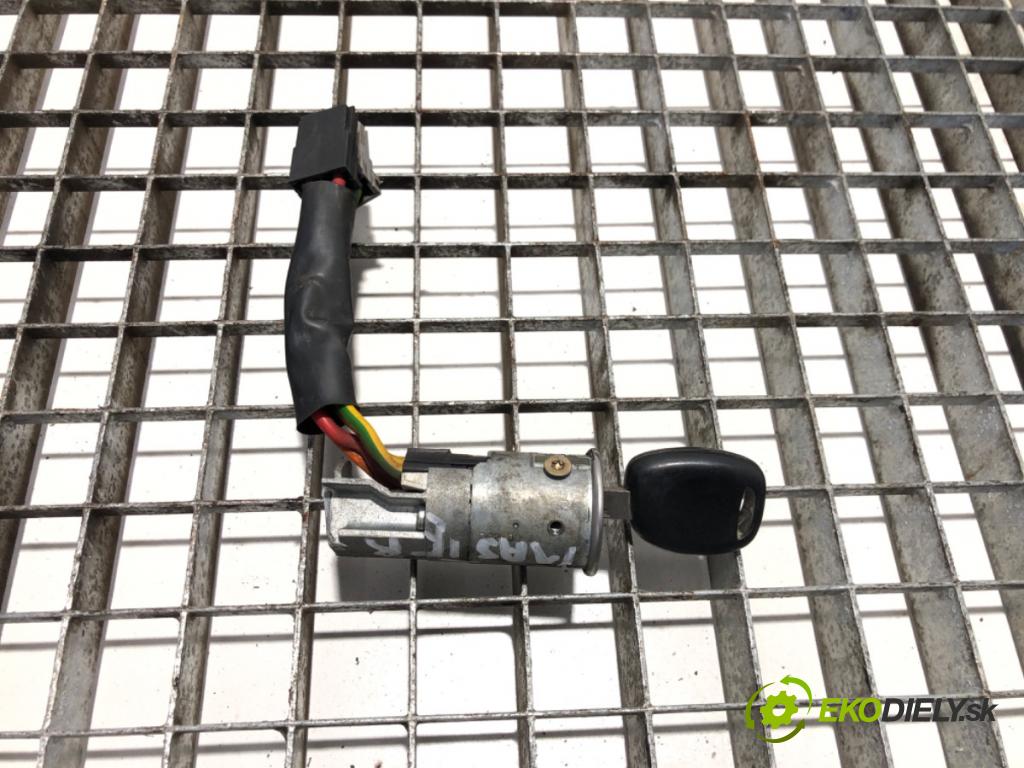 RENAULT MASTER II Autobus 2000 59 kW 2.5 D 2499 spinačka  (Spínacia skrinka)