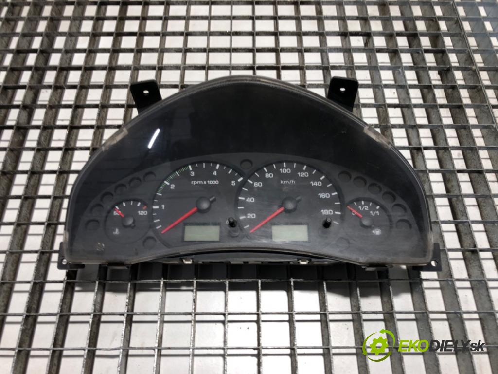 FORD TRANSIT IV Skrzynia 2005 63 kW 2.0 DI (FAE_, FAF_, FAG_) 1998 Prístrojovka 3C1T-10849-GE (Prístrojová doska)