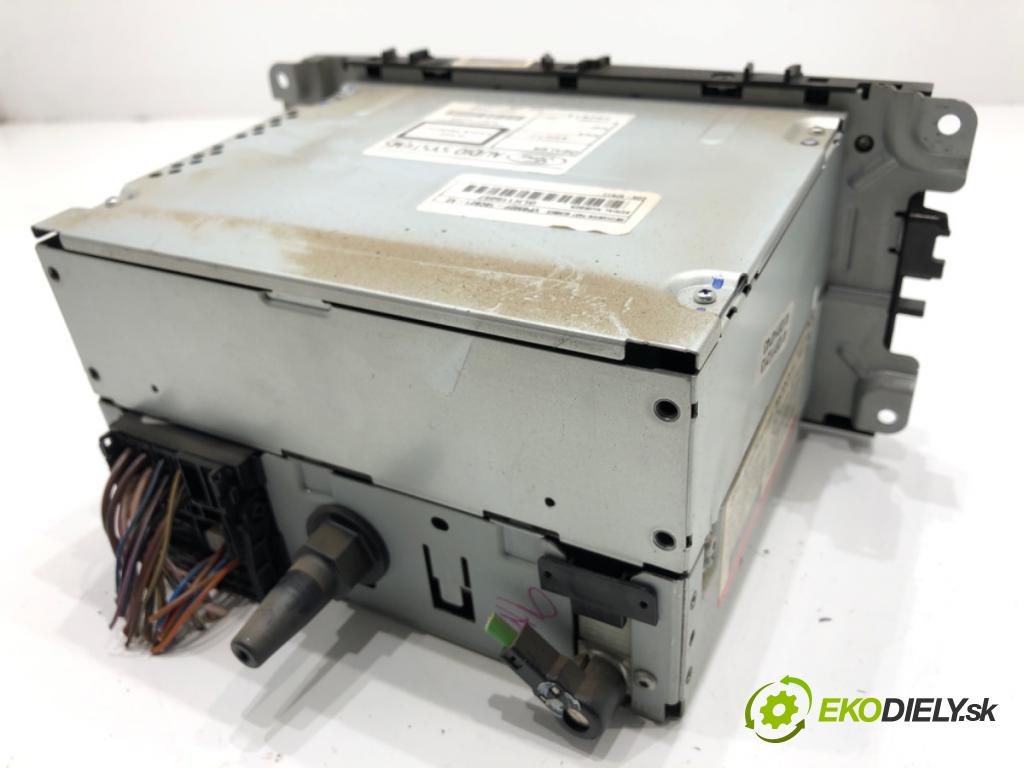 FORD MONDEO MK4 liftback 2007 92 kW 1.8 TDCi 1753 RADIO 7S7T-18C939-AE (Audio zariadenie)