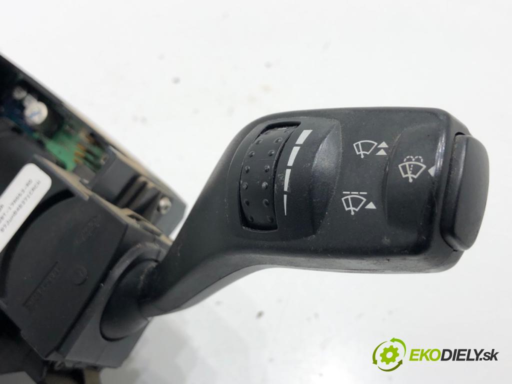 FORD MONDEO MK4 liftback 2007 92 kW 1.8 TDCi 1753 Prepínač kombinovaný 6G9T-13N064-DG (Prepínacie páčky pod volantom)