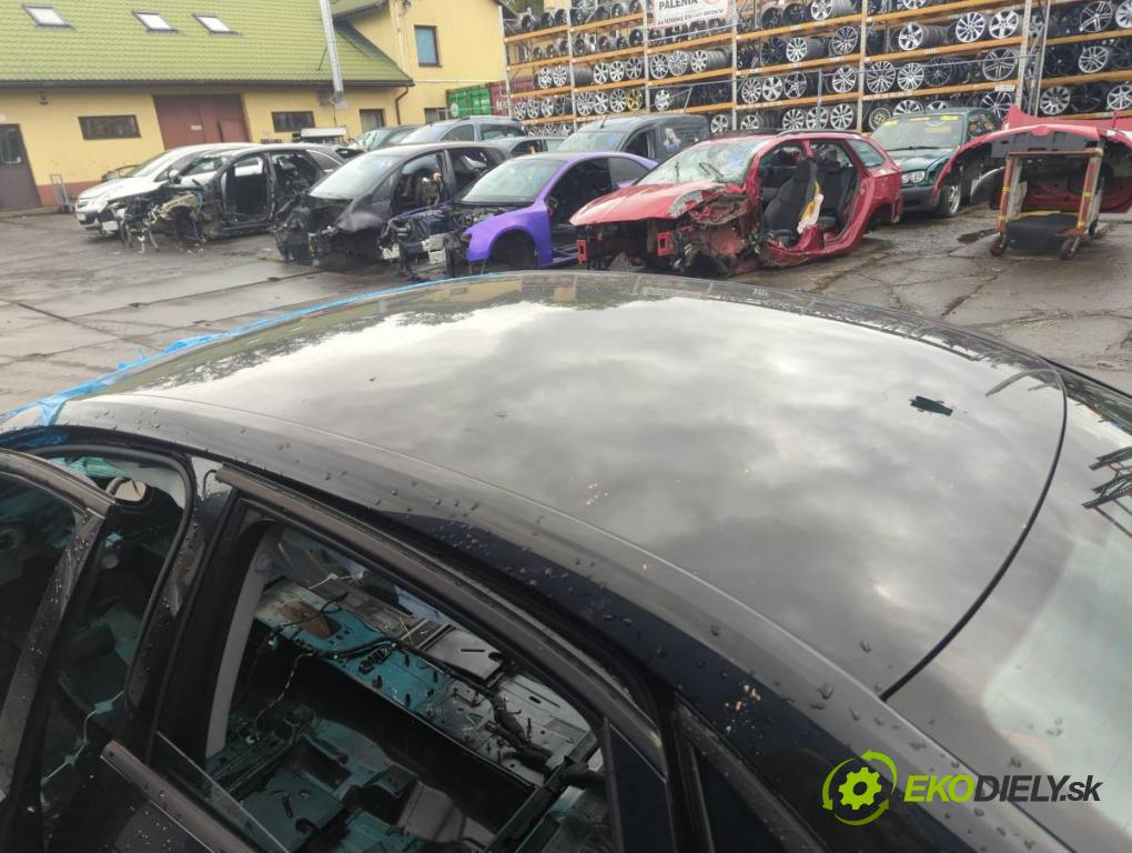 AUDI A4 B9 sedan 2024 110 kW 35 TFSI Mild Hybrid 1984 KAROSERIA ČTVRŤÁK blatník zadní část levý pravý práh střecha PODŁUŻNICA levý pravý