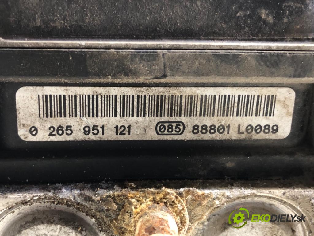 CITROEN C4 PICASSO I nadwozie wielkoprzestrzenne (MPV) 2008 80 kW 1.6 HDi 1560 Pumpa ABS 9666040380 (Pumpa ABS)