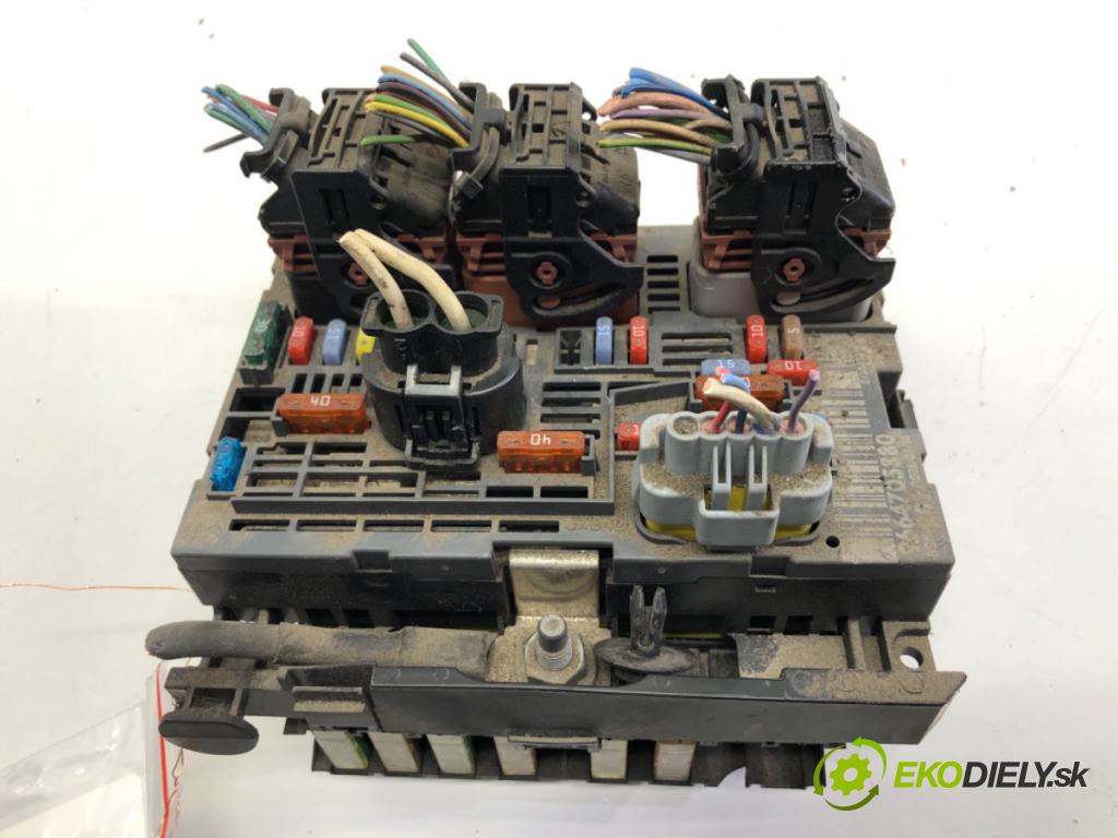 CITROEN C4 PICASSO I nadwozie wielkoprzestrzenne (MPV) 2008 80 kW 1.6 HDi 1560 Modul BSM 9664705880 (Riadiaca jednotka ostatné)