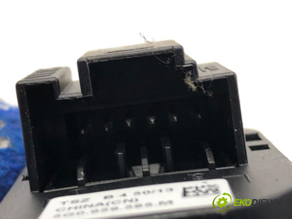 VW GOLF VII liftback 2014 135 kW 2.0 GTD 1968 Prepínač nastavenia spätných zrkadiel 5G0959565M (Prepínacie páčky pod volantom)