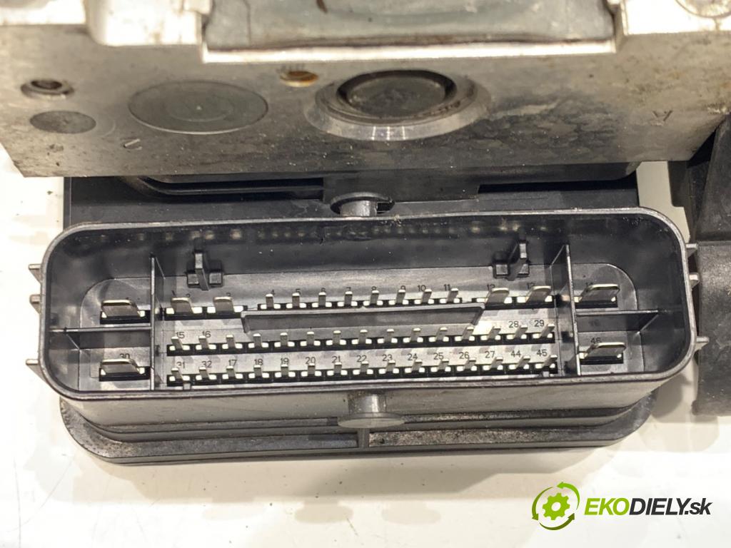 VW GOLF VII liftback 2014 135 kW 2.0 GTD 1968 Pumpa ABS 5Q0614517AA (Pumpa ABS)