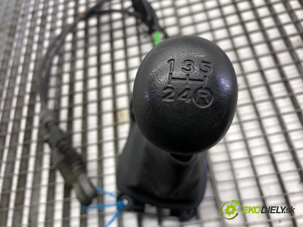 CITROEN C1 liftback 2007 50 kW 1.0 998 Kulisa 33530-0H010 (Rýchlostná páka (kulisa))