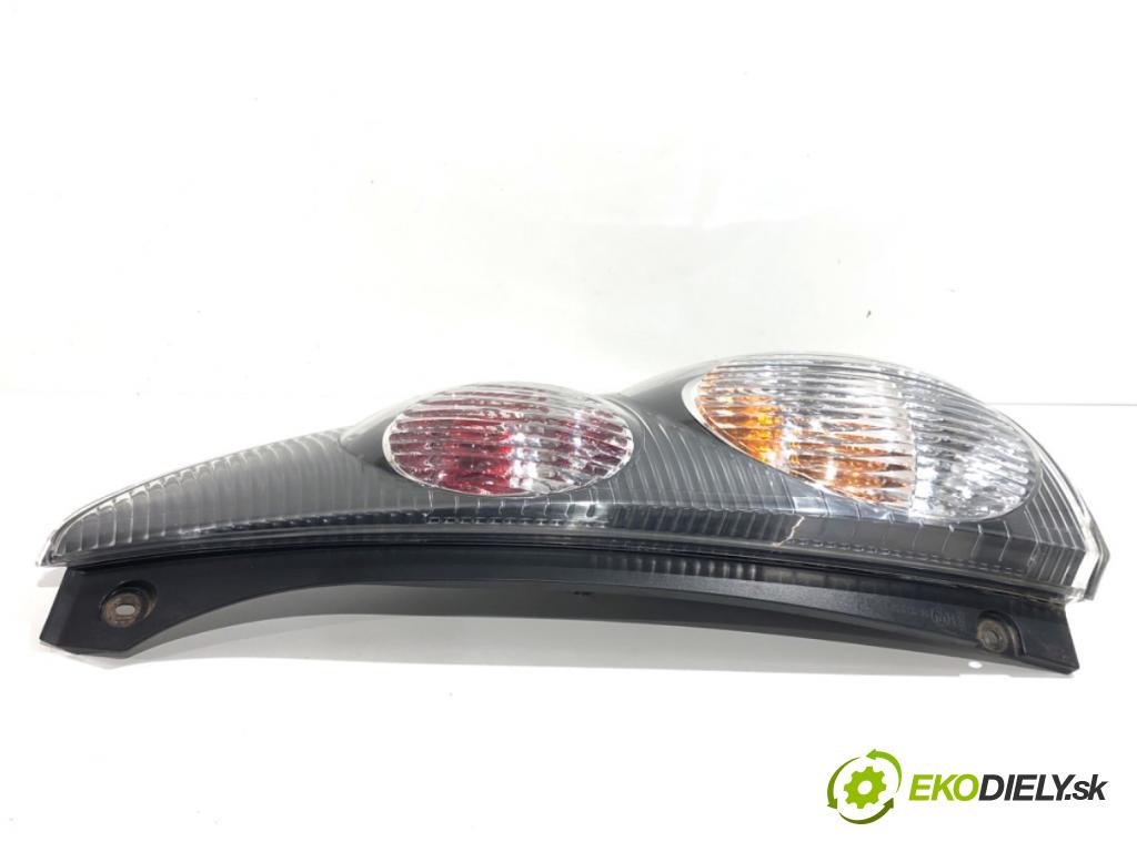 CITROEN C1 liftback 2007 50 kW 1.0 998 Svetlo pravy zad