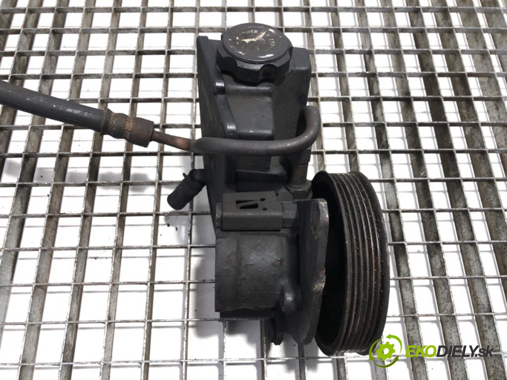 JEEP CHEROKEE XJ samochód terenowy zamknięty 1994 135 kW 4.0 i 3964 pumpa servočerpadlo  (Servočerpadlo)