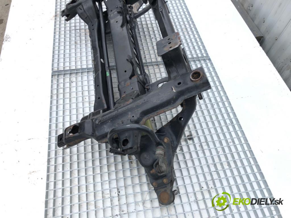 MERCEDES-BENZ W906 Skrzynia 2011 120 kW 216 CDI (906.611, 906.613) 2143 výztuha pod motor A9063304506 (Přední výztuha)