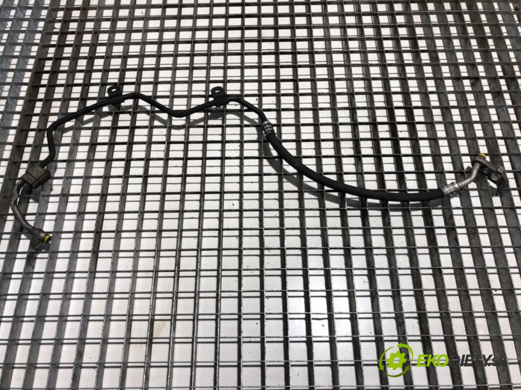 MERCEDES-BENZ W906 Skrzynia 2011 120 kW 216 CDI (906.611, 906.613) 2143 rúrka klimatizácie  (Rúrka klimatizácie)