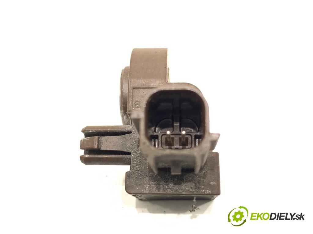 VOLVO V90 II Kombi 2018 110 kW D3 1969 Snímač nárazu 31451530 (Snímač nárazu)