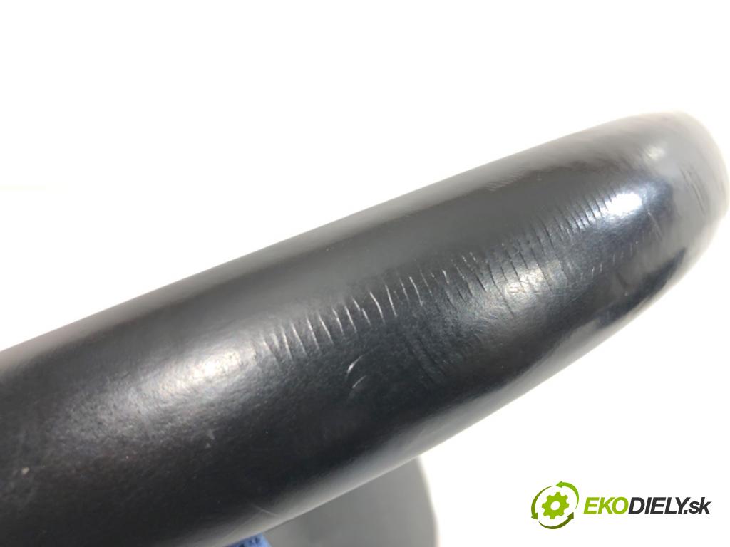 VOLVO V90 II Kombi 2018 110 kW D3 1969 Volant  (Volant)