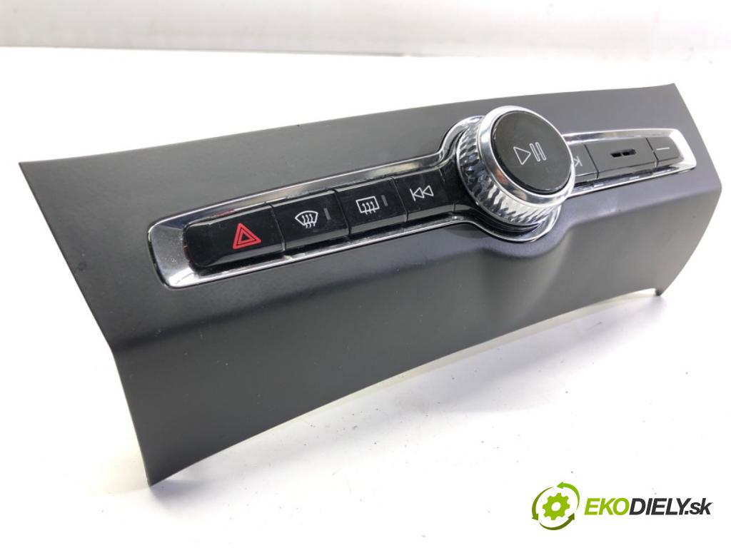VOLVO V90 II Kombi 2018 110 kW D3 1969 Panel ovládania kúrenia P31398845 (Prepínacie páčky pod volantom)
