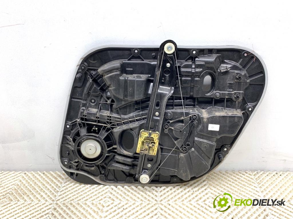 VOLVO V90 II Kombi 2018 110 kW D3 1969 mechanismus okna levý zadní část 31378594