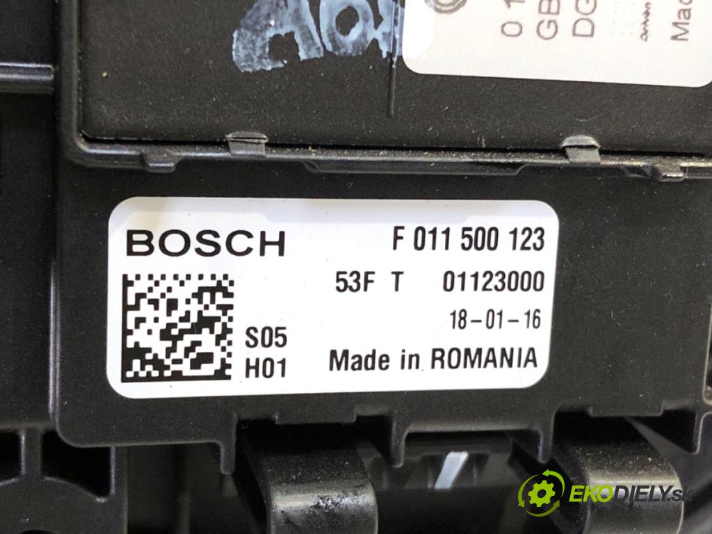 VOLVO V90 II Kombi 2018 110 kW D3 1969 topení F011500123