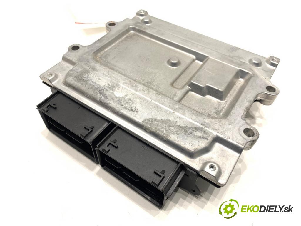 VOLVO V90 II Kombi 2018 110 kW D3 1969 riadiaca jednotka Motor 31459914 (Riadiaca jednotka)