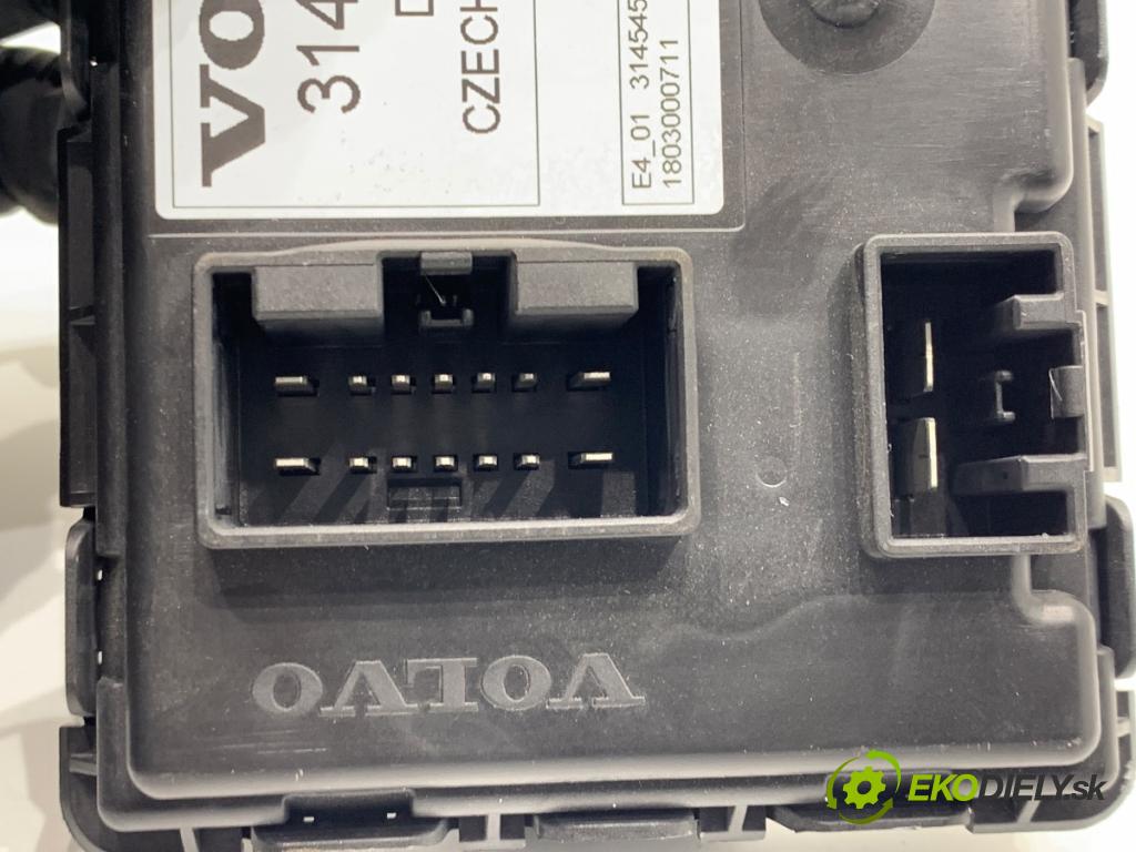 VOLVO V90 II Kombi 2018 110 kW D3 1969 Modul ťažného oka 31454600 (Riadiaca jednotka ostatné)