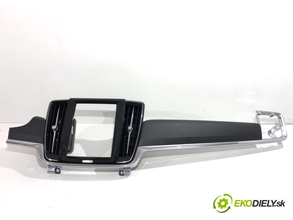 VOLVO V90 II Kombi 2018 110 kW D3 1969 mří topení přední část lišta kryt 31366678