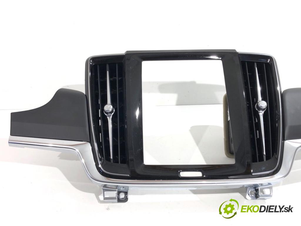 VOLVO V90 II Kombi 2018 110 kW D3 1969 mří topení přední část lišta kryt 31366678