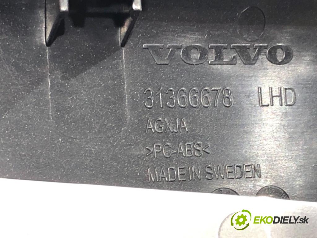 VOLVO V90 II Kombi 2018 110 kW D3 1969 mří topení přední část lišta kryt 31366678