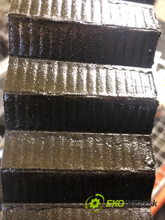 VOLVO V90 II Kombi 2018 110 kW D3 1969 Motor KOMPLETNÍ: D4204T9