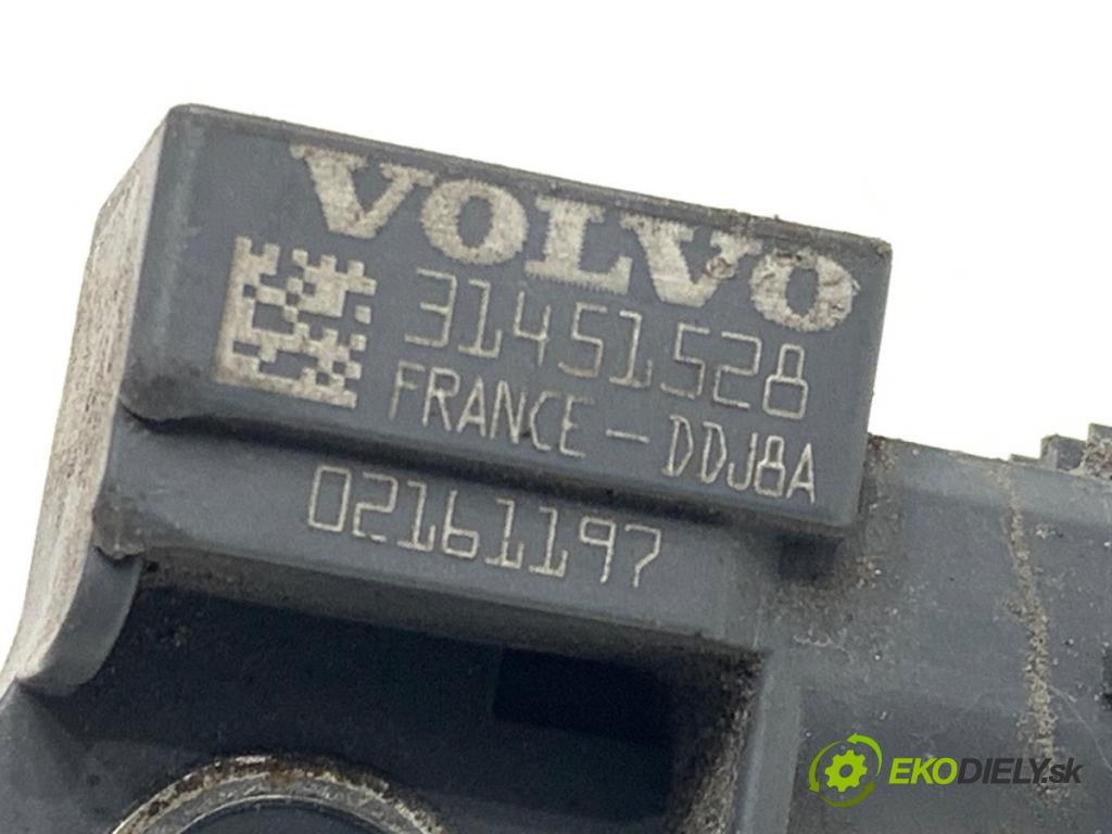 VOLVO V90 II Kombi 2018 110 kW D3 1969 Snímač nárazu 31451528 (Snímač nárazu)