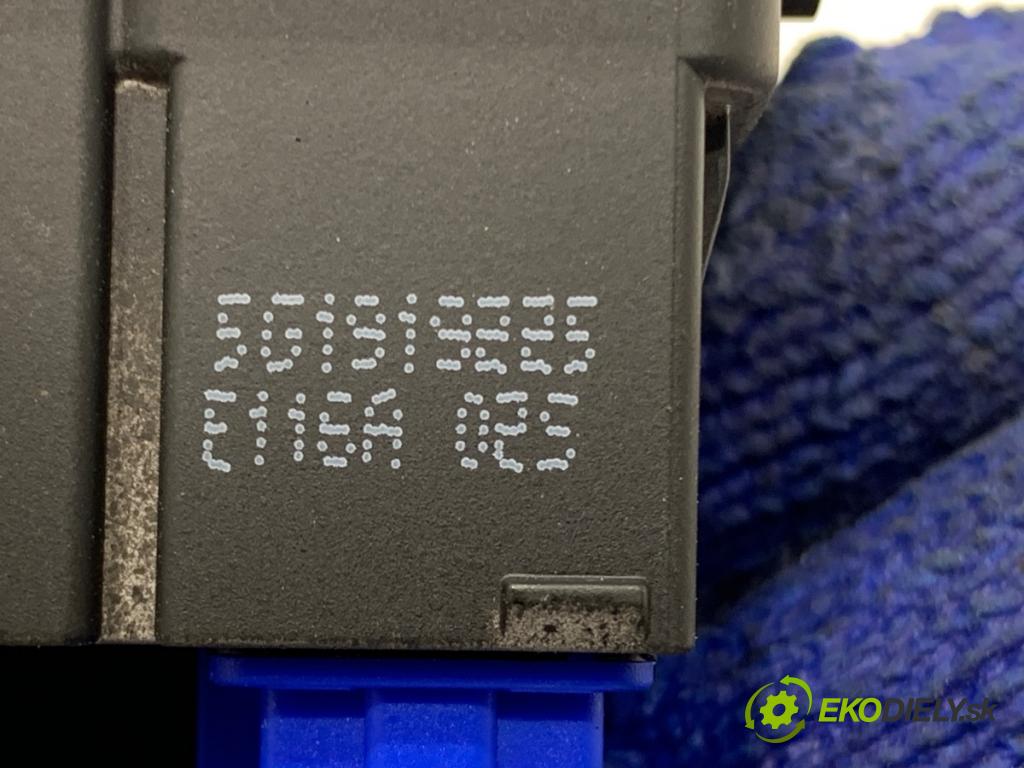 VW GOLF VII liftback 2014 135 kW 2.0 GTD 1968 Spínač svetiel výstražných (núdzových) 5G1919225 (Prepínacie páčky pod volantom)