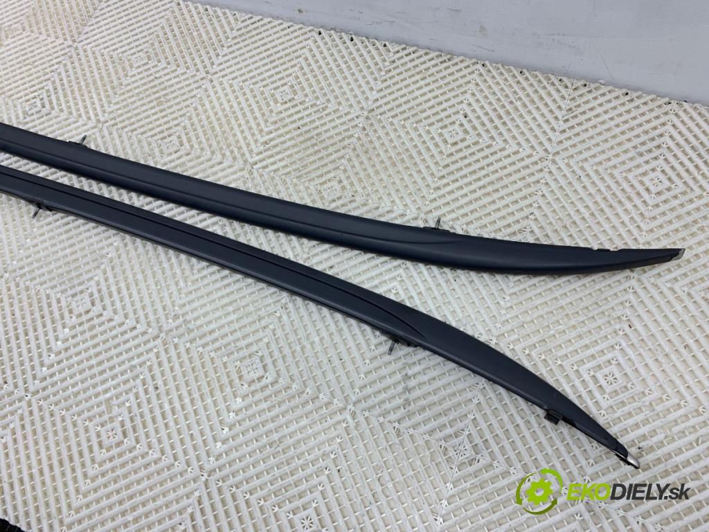 OPEL ZAFIRA B Nadwozie pełne/minivan 2006 88 kW 1.9 CDTI VAN (M75) 1910 lyžiny STRECHA: