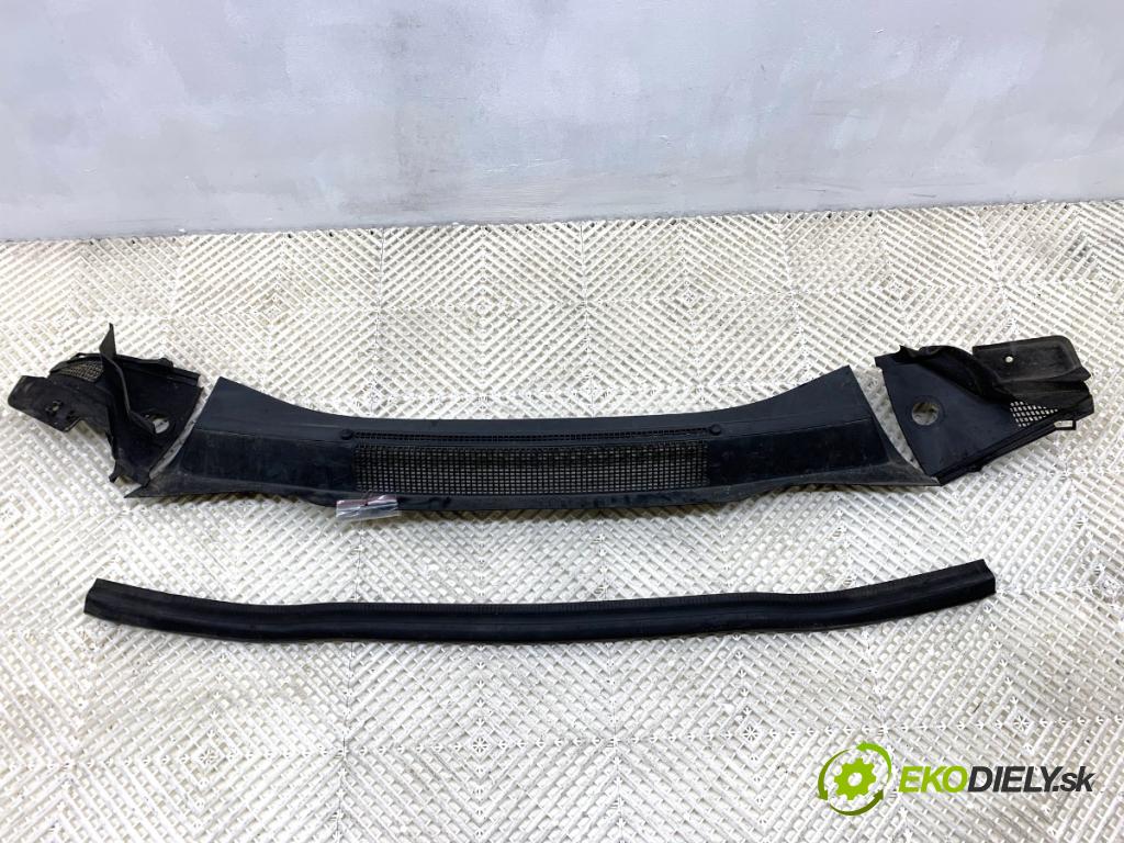 OPEL ZAFIRA B Nadwozie pełne/minivan 2006 88 kW 1.9 CDTI VAN (M75) 1910 Torpédo, plast pod čelné okno 13142034 (Torpédo (plast pod čelným sklom))