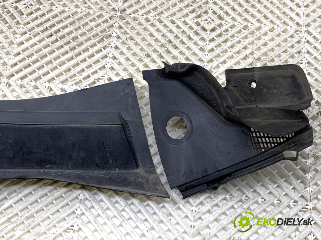 OPEL ZAFIRA B Nadwozie pełne/minivan 2006 88 kW 1.9 CDTI VAN (M75) 1910 Torpédo, plast pod čelné okno 13142034 (Torpédo (plast pod čelným sklom))