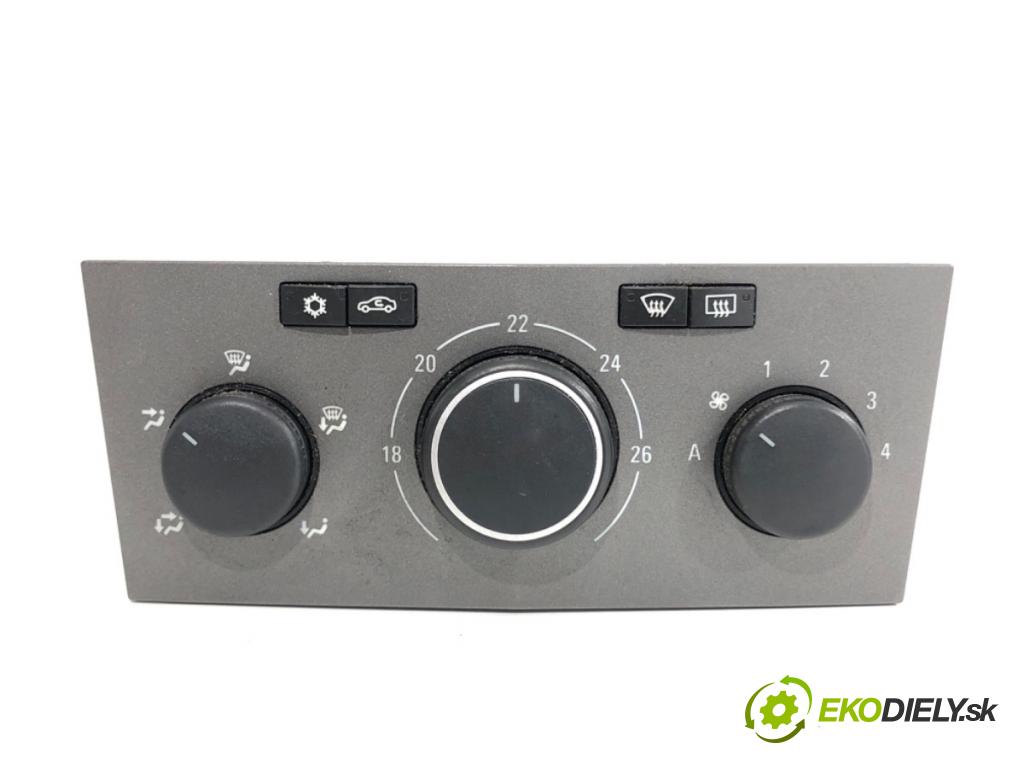 OPEL ZAFIRA B Nadwozie pełne/minivan 2006 88 kW 1.9 CDTI VAN (M75) 1910 Panel ovládania kúrenia 13245119 (Prepínacie páčky pod volantom)