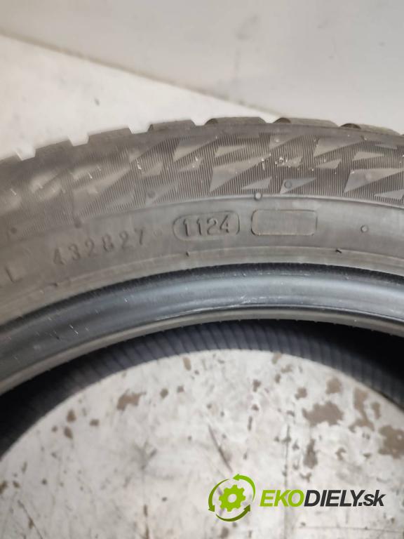 --- --- PNEUMATIKY: zima 2X 205/50 17" NOKIAN