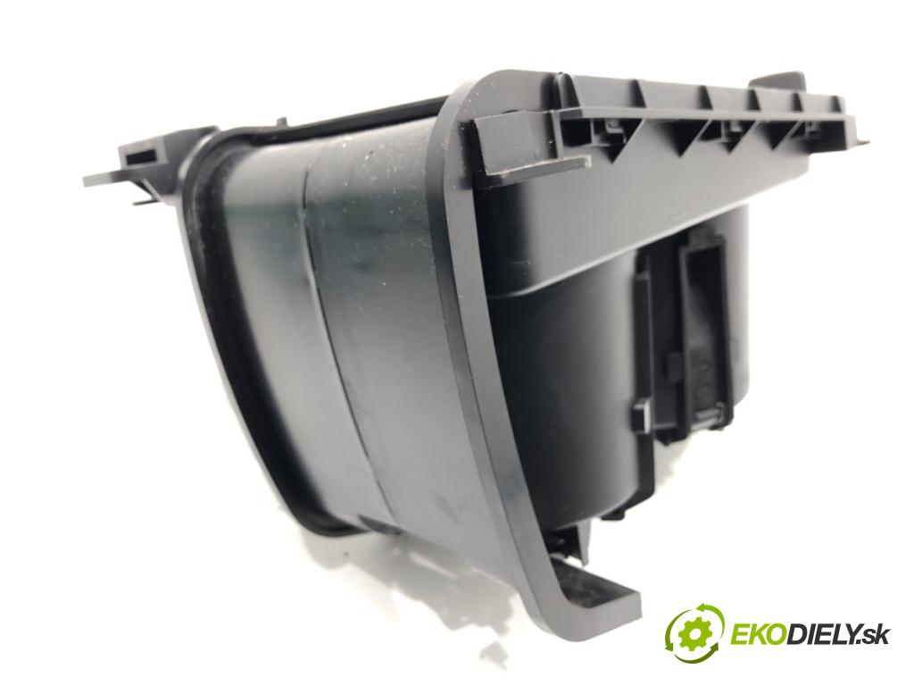 OPEL INSIGNIA A Kombi 2011 118 kW 2.0 CDTI 4x4 (35) 1956 Držiak na nápoje  (Držiak (úchyt) na nápoje)