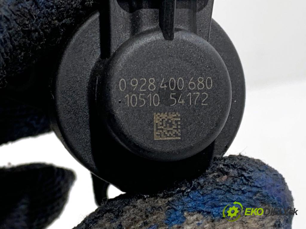 OPEL INSIGNIA A Kombi 2011 118 kW 2.0 CDTI 4x4 (35) 1956 Regulátor tlaku paliva 0928400680 (Palivový systém ostatné)